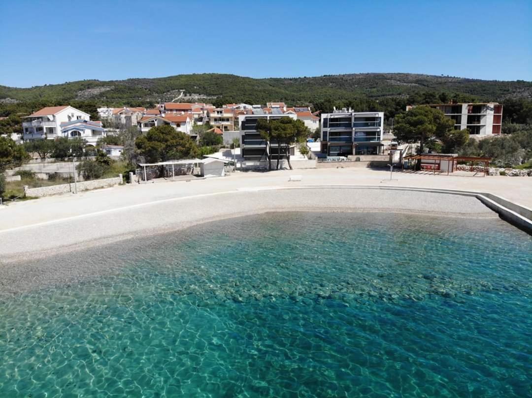 Apartments Mali Mate Tribalj Eksteriør bilde
